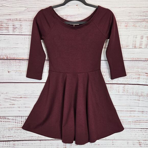 Freebird Stretch Fit & Flare Skater Dress Size S Burgandy Pleated Whimsy Fairy - Picture 1 of 14